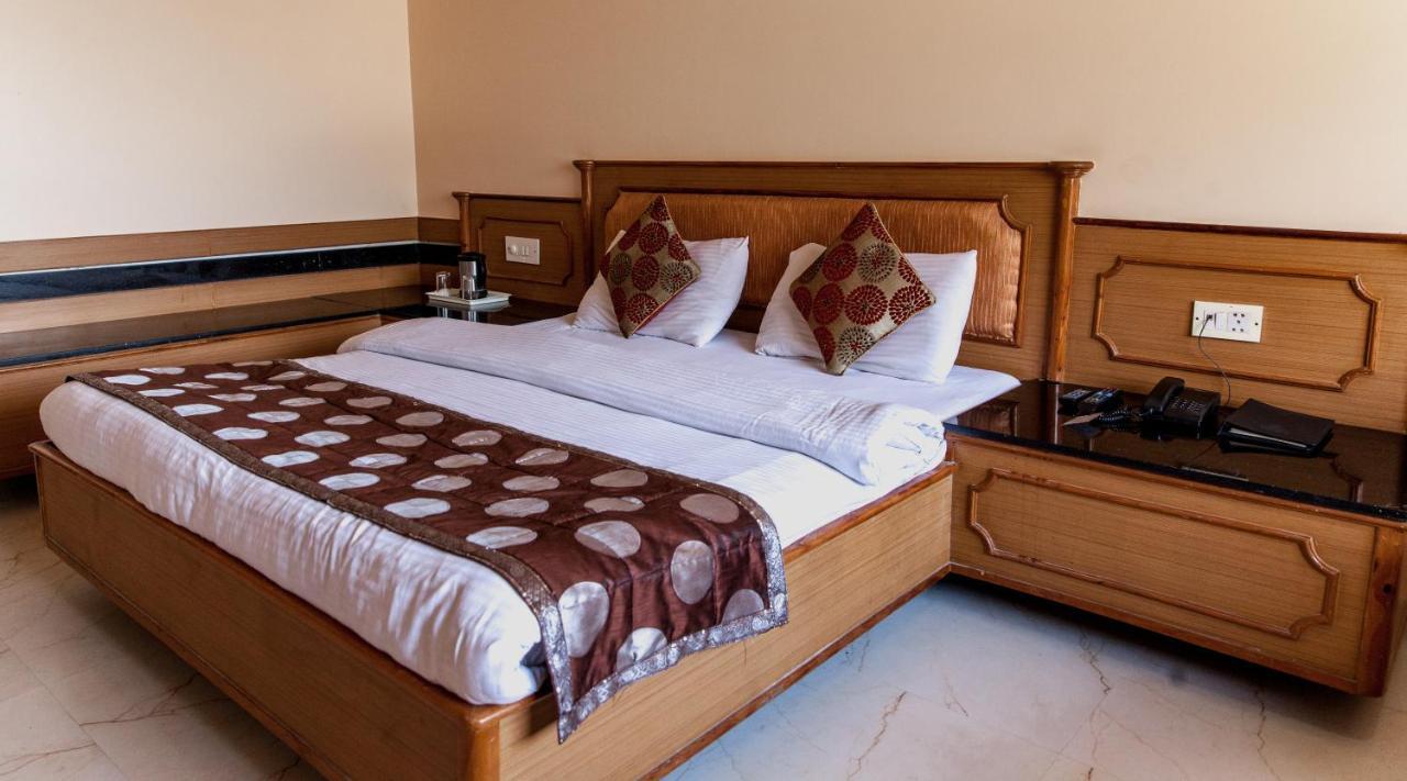 Hotel Subash International Katra  Εξωτερικό φωτογραφία